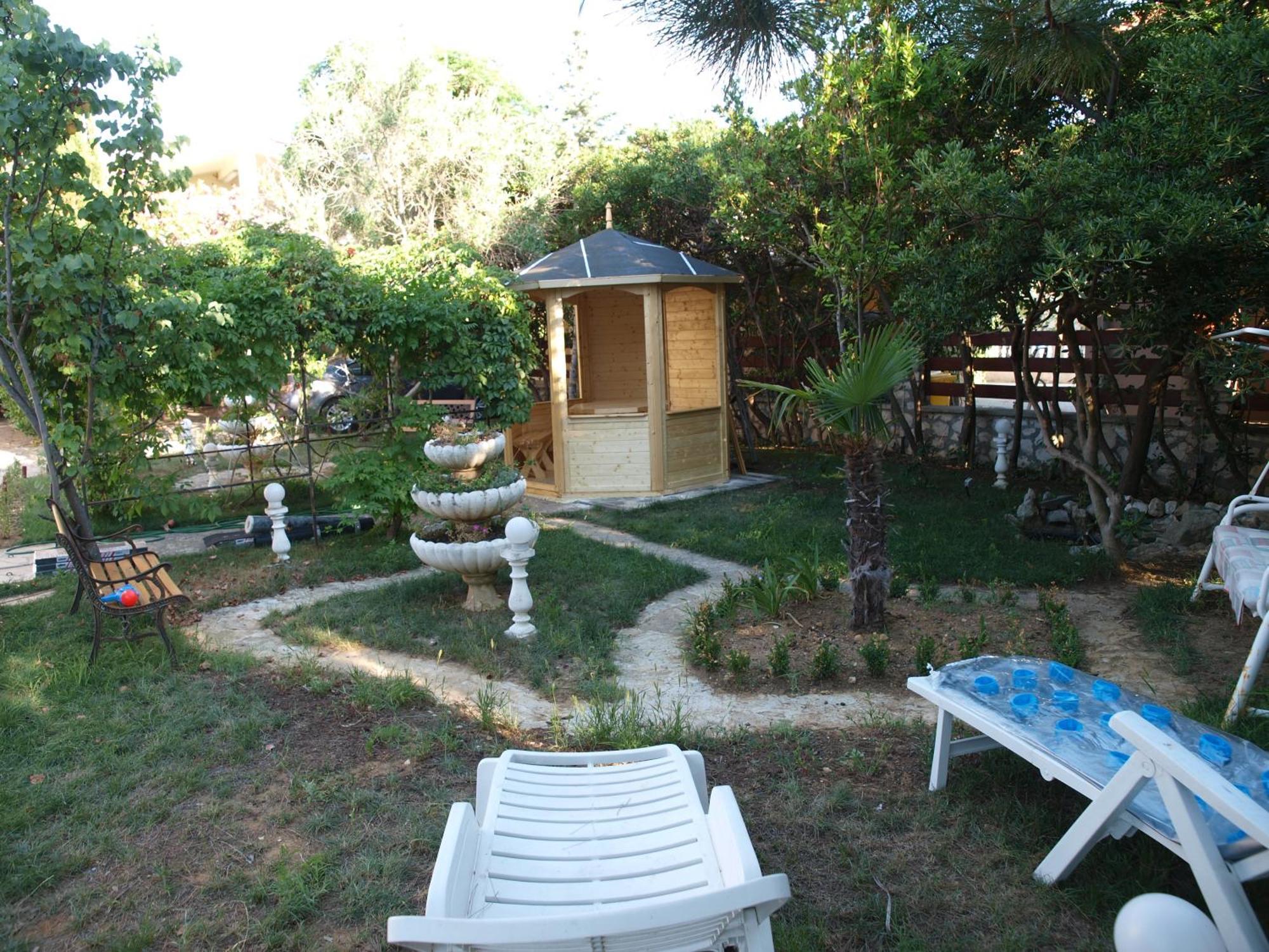 Apartma And Dalibor